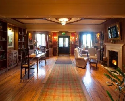 Derwent Manor Boutique Hotel