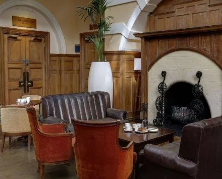 Best Western Chilworth Manor Hotel
