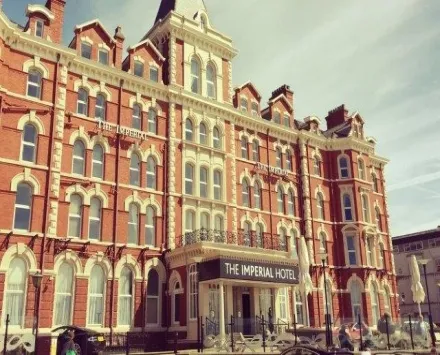 Imperial Hotel Blackpool - Info and Photos